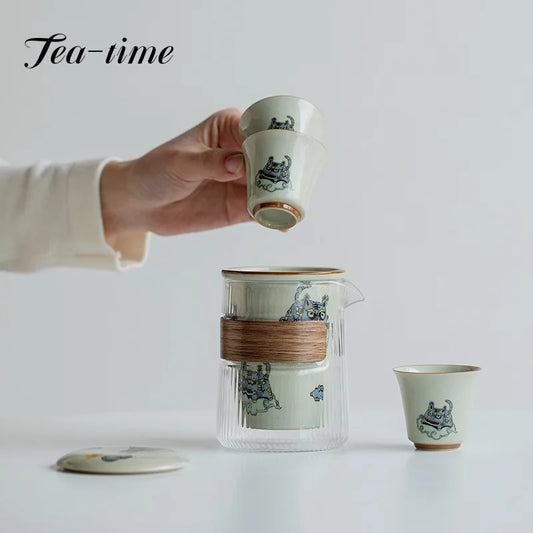 Lindo juego de té de viaje Tiger: elegancia portátil para los amantes del té