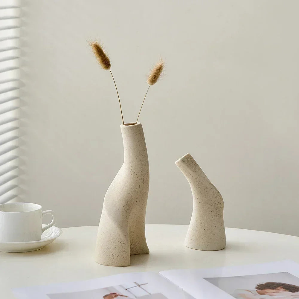 Modern Ceramic Frosted Vase - Unique Décor for Home & Office
