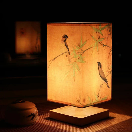 Vintage Chinese Table Lamp – Elegant Design for Cozy Spaces