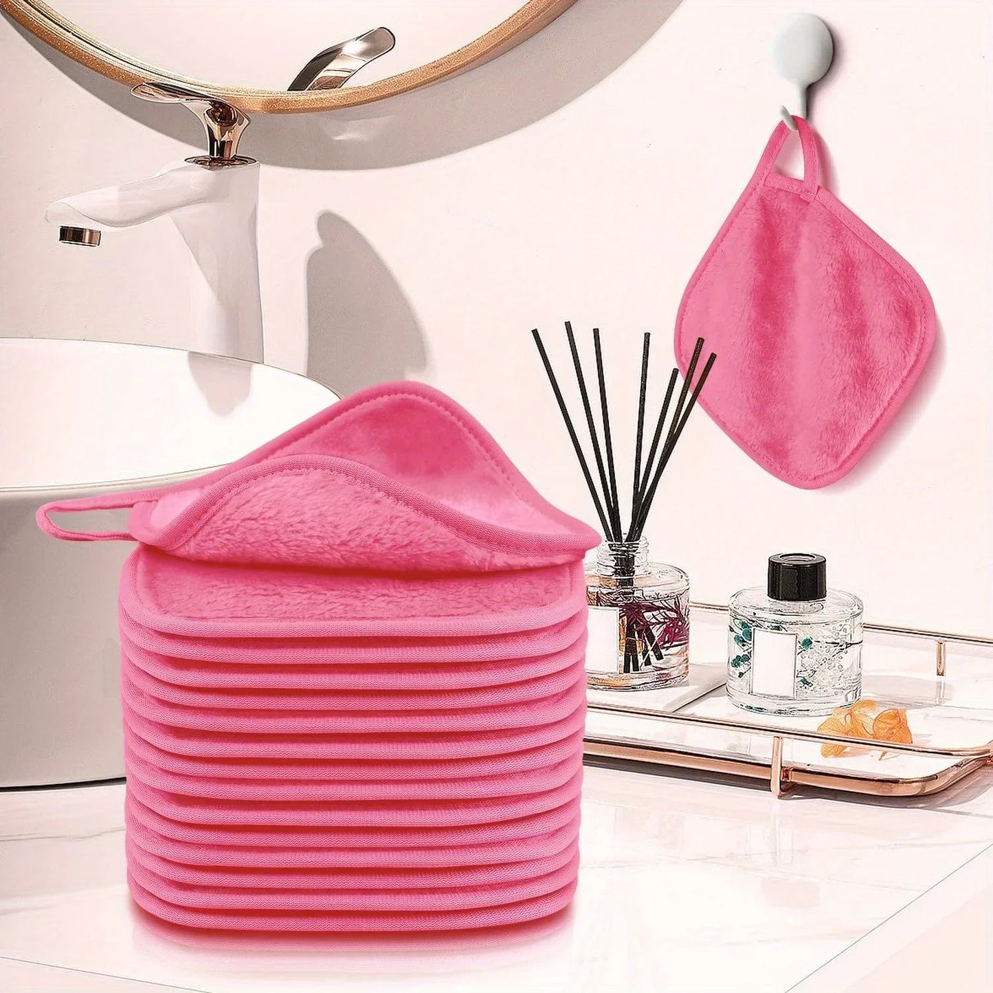 Lingettes réutilisables en microfibre pour un démaquillage sans effort - Solution de soins de la peau respectueuse de l'environnement