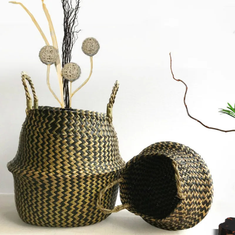 Eco-Friendly Seagrass Storage Basket - Stylish & Versatile!