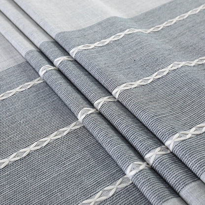 Battilo 防水亚麻棉桌布 – 提升用餐格调