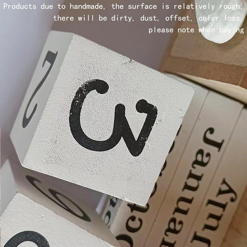 Calendario perpetuo in legno & Portapenne – Elegante organizer da scrivania