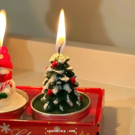 Vela del árbol de Navidad - Acogedora alegría navideña de CozyHome