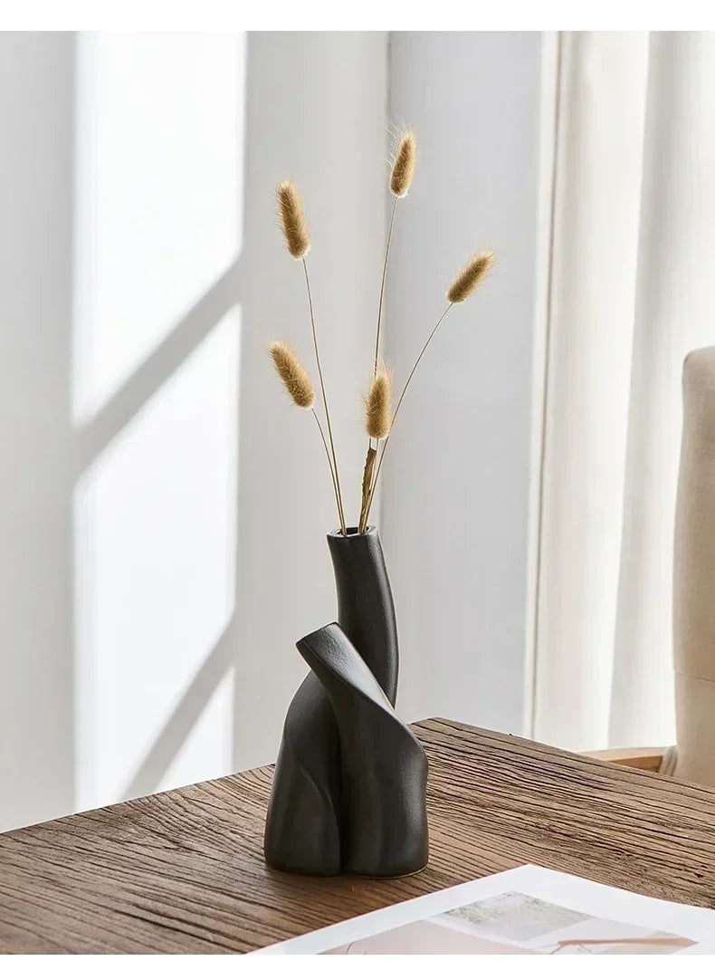 Modern Ceramic Frosted Vase - Unique Décor for Home & Office