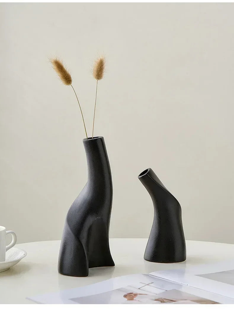 Modern Ceramic Frosted Vase - Unique Décor for Home & Office